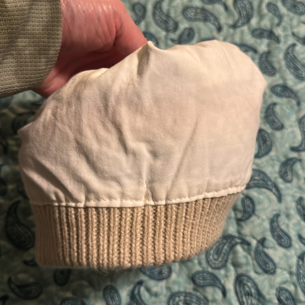 $4 bundled - Toddler winter hat - Picture 6 of 6